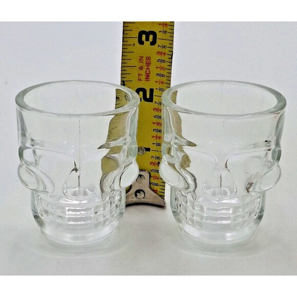 Skull Shot Glasses Set of 2 Home Bar Clear Glass Barware Liquor - Picture 6 of 7